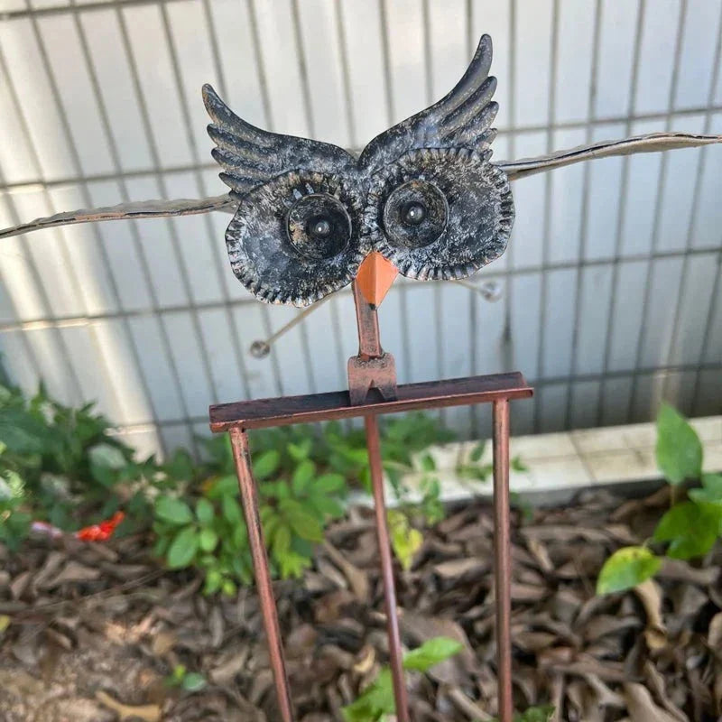 Metal Eagle Garden Wind Spinner – Kinetic Bird Stake