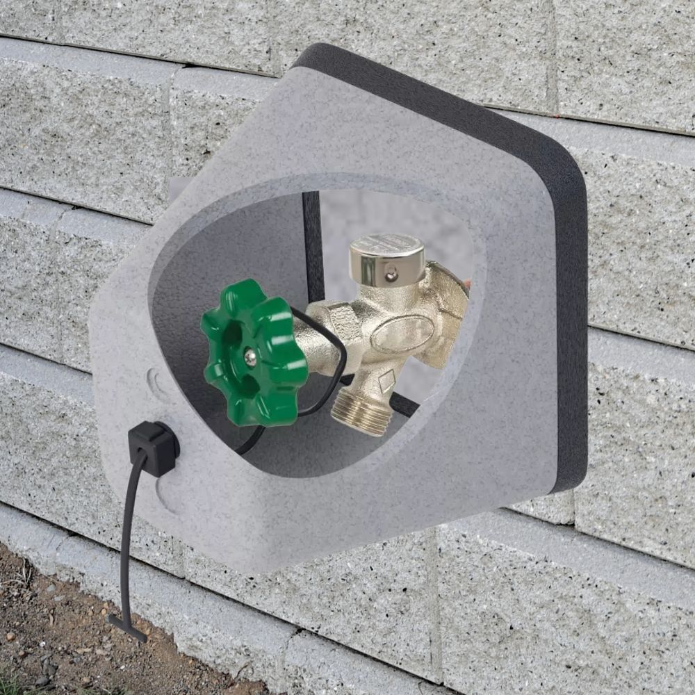 Outdoor Tap Cover – Insulated Winter Faucet Protector