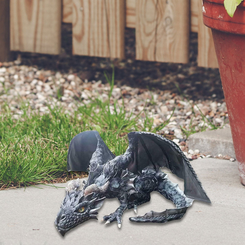 Gothic Dragon Garden Statue – Weatherproof Resin Decor