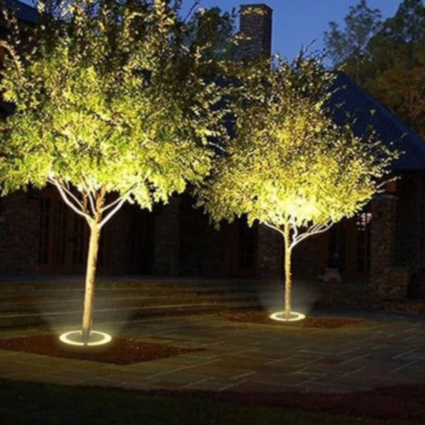LED Tree Spotlight – IP65 Warm White Garden Uplight