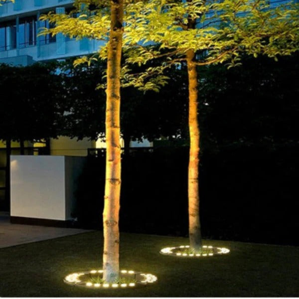 LED Tree Spotlight – IP65 Warm White Garden Uplight