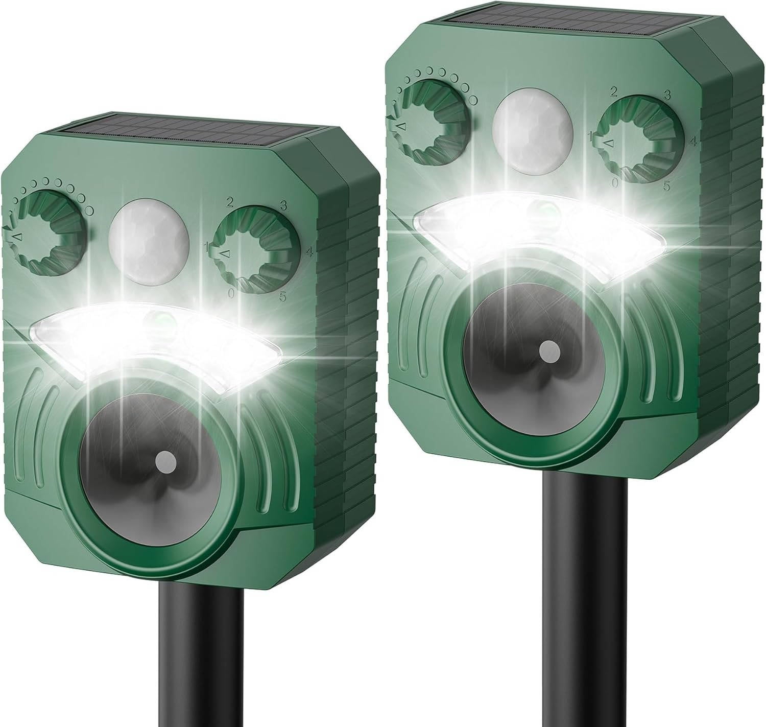 Ultrasonic Cat & Dog Deterrent – Solar USB Motion